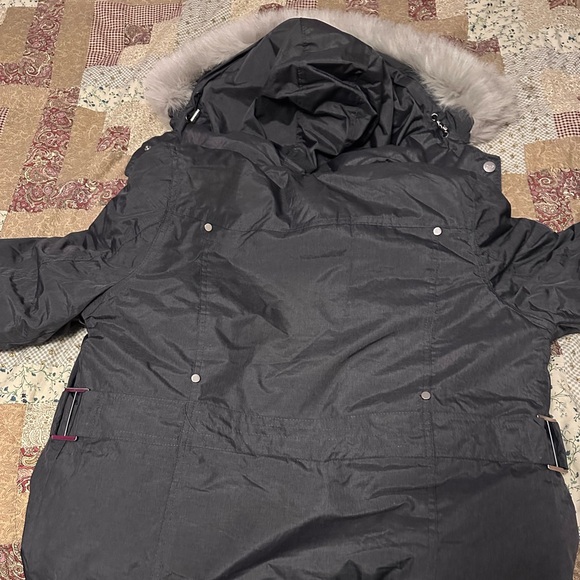 Canada Weather Gear Coat - Picture 1 of 8